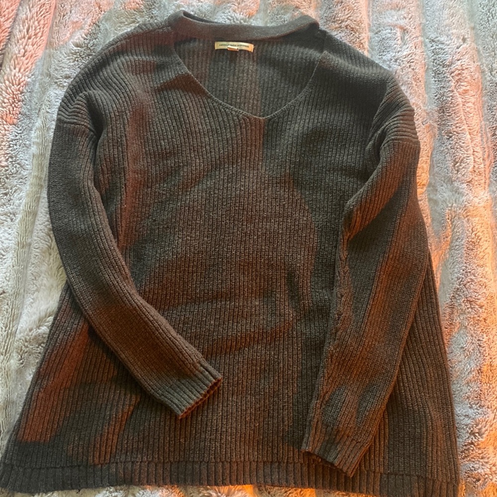 Dark gray choker sweater American eagle Size M